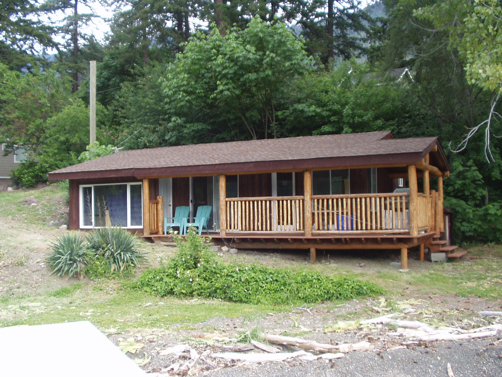 Lakeside Cabin View Front 3.JPG